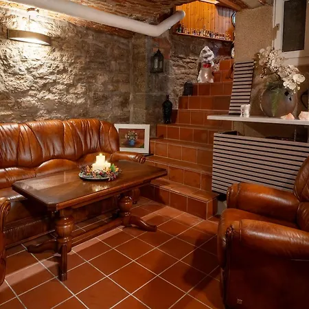 Altes Landwarenhaus Mit Garten Und Zubuchbarer Sauna *