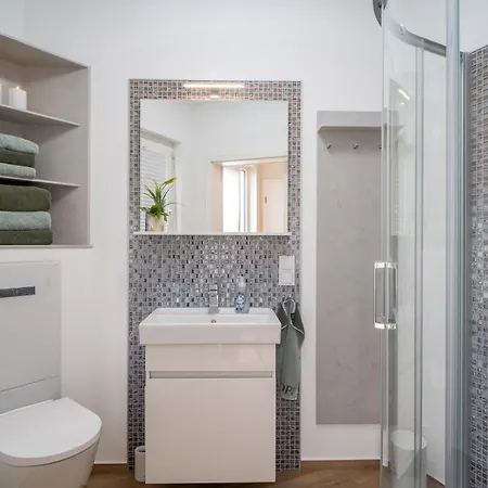 Altes Landwarenhaus Mit Garten Und Zubuchbarer Sauna Apartament Hedersleben
