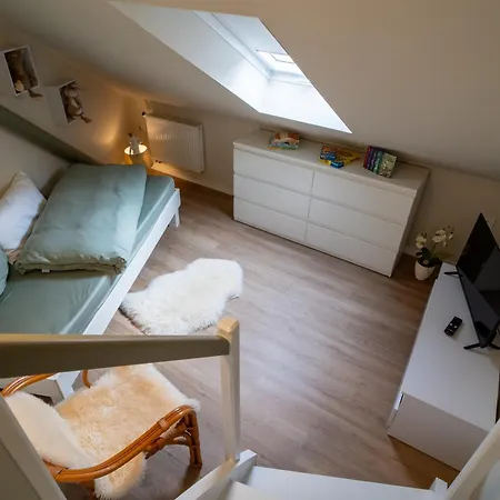 Lux Altes Landwarenhaus Mit Garten Und Zubuchbarer Sauna Hedersleben