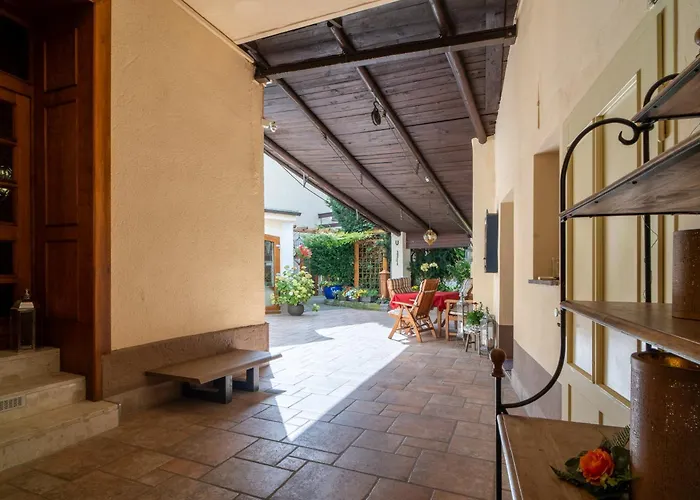 Lux Altes Landwarenhaus Mit Garten Und Zubuchbarer Sauna Apartamento *